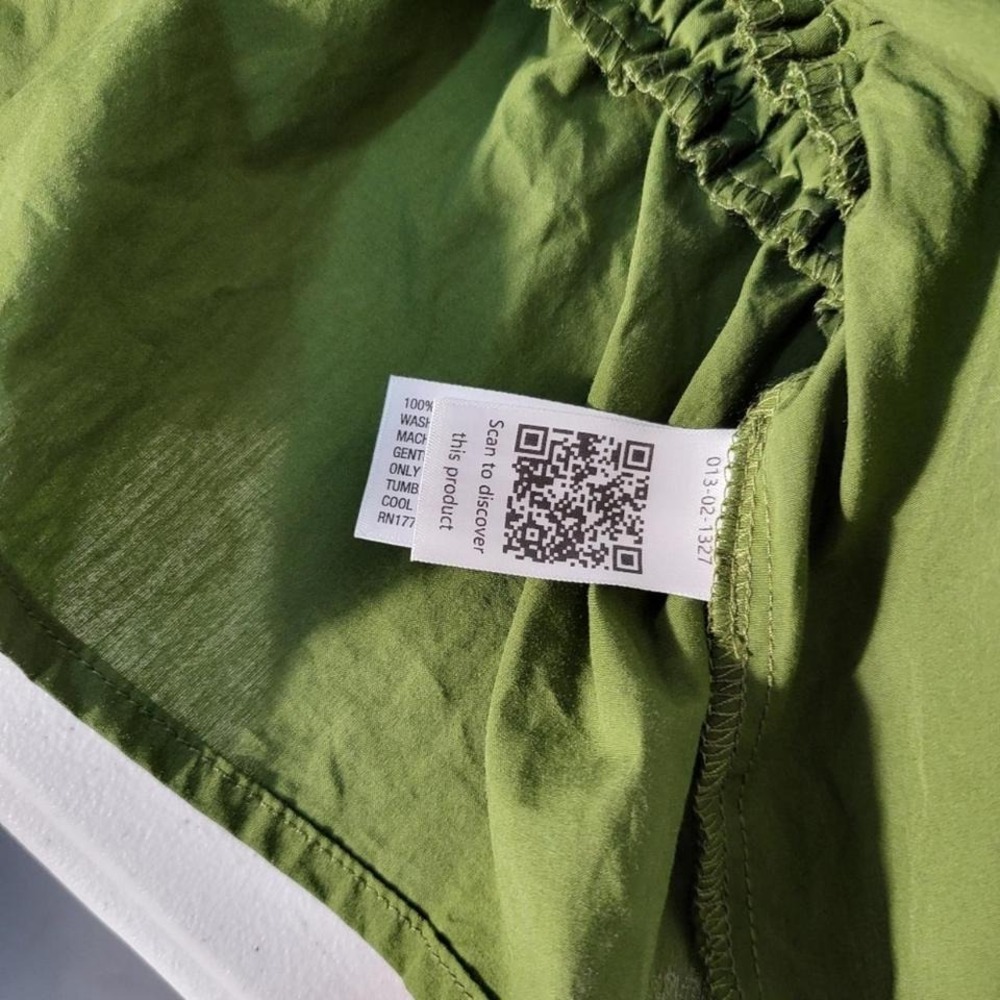 Universal Thread Women's Flutter Short Sleeve Blouse InGreen Ruffled Women's Top - Picture 8 of 8